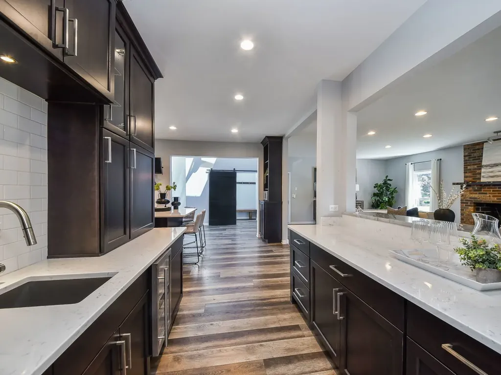 632 Olesen Drive Naperville IL 60540