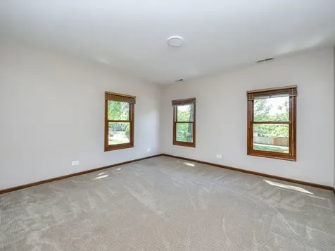 632 Olesen Drive Naperville IL 60540