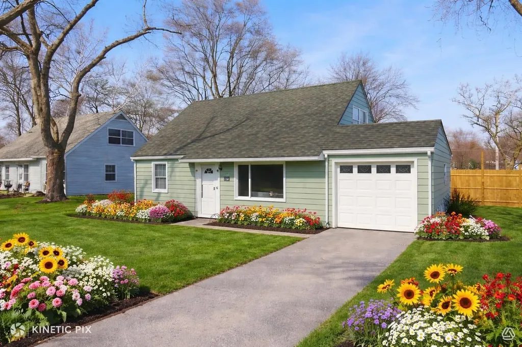 1412 West Broadview Avenue Crete IL 60417