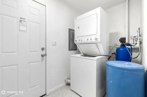 1412 West Broadview Avenue Crete IL 60417