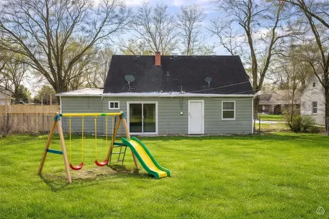 1412 West Broadview Avenue Crete IL 60417