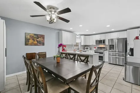 313 South Elm Street Manteno IL 60950