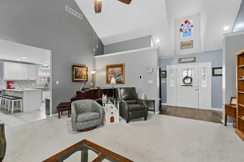 313 South Elm Street Manteno IL 60950