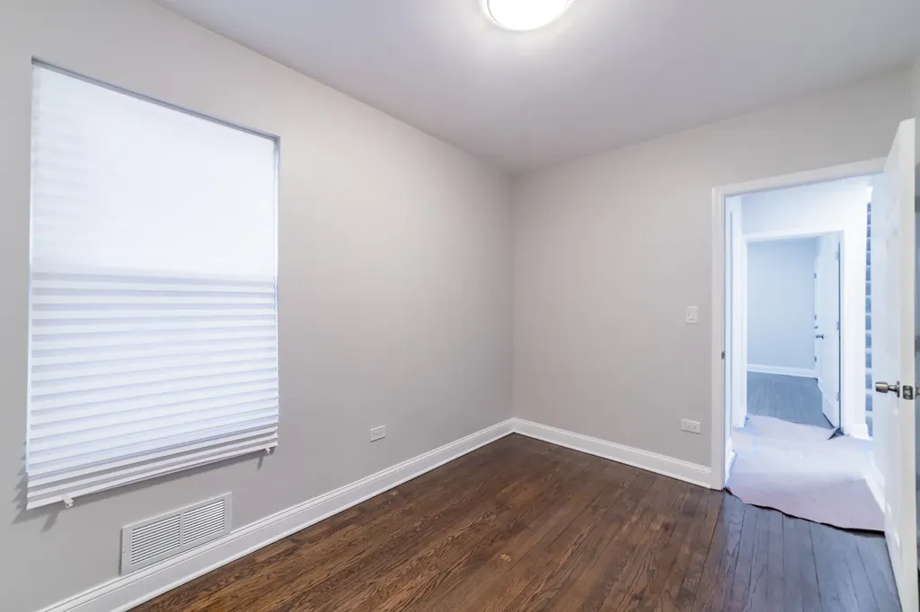 9309 South Ada Street Chicago IL 60620