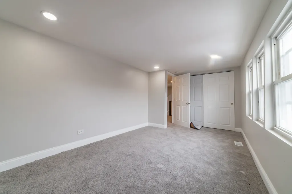 9309 South Ada Street Chicago IL 60620