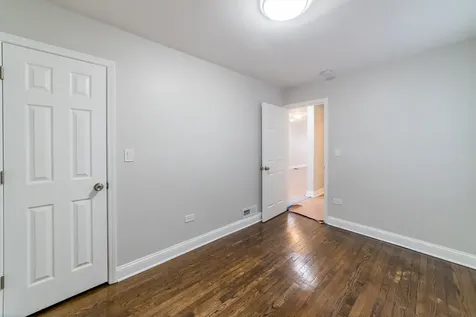 9309 South Ada Street Chicago IL 60620
