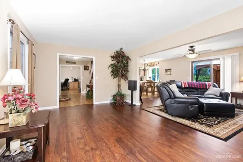 39W089 Adobe Ridge Elgin IL 60124