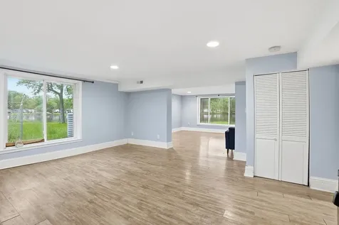 11839 East Gregg Boulevard Momence IL 60954