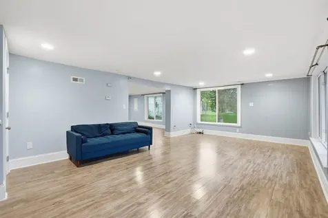11839 East Gregg Boulevard Momence IL 60954