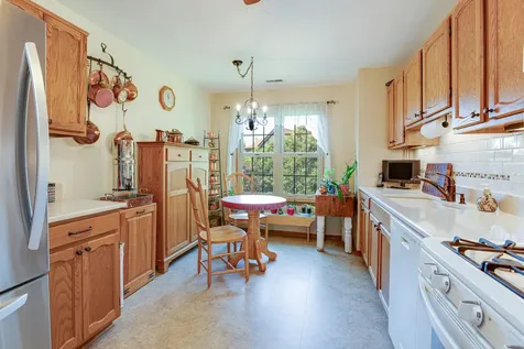 310 Carriage Way Bloomingdale IL 60108