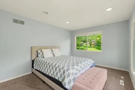 1010 Parkview Drive Mahomet IL 61853