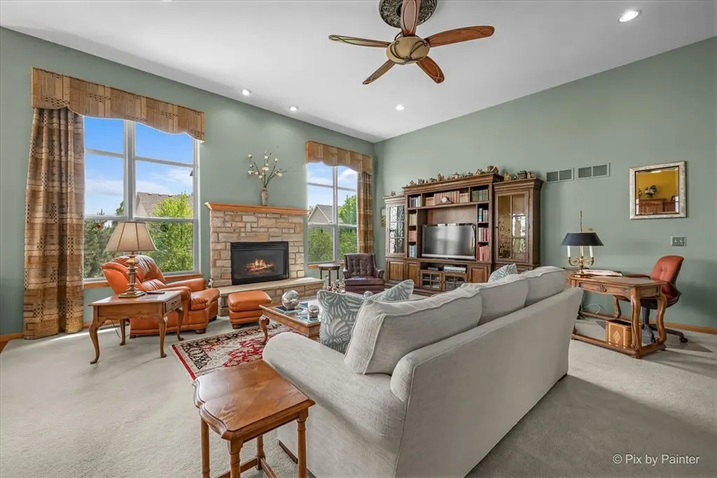 3064 Fairhaven Lane Lake In The Hills IL 60156