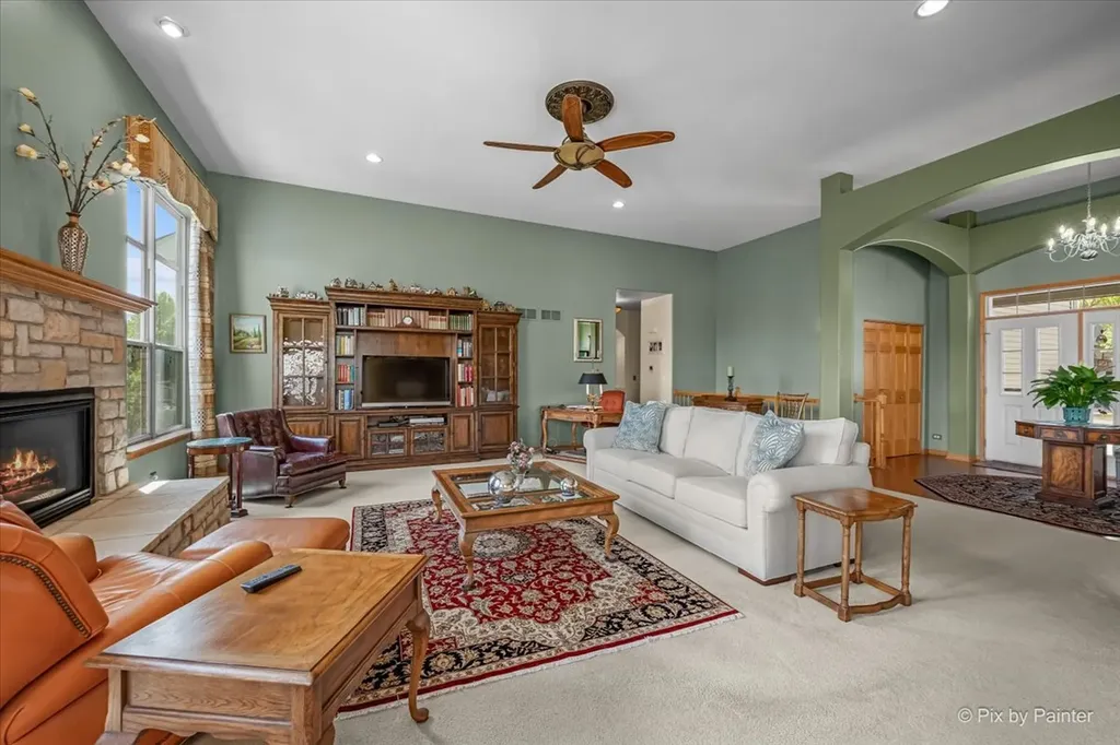 3064 Fairhaven Lane Lake In The Hills IL 60156