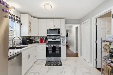 1036 West 105th Street Chicago IL 60643
