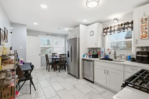 1036 West 105th Street Chicago IL 60643
