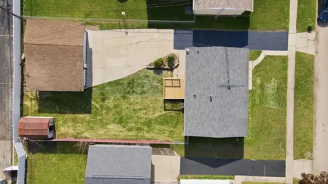 1021 Anna Avenue Machesney Park IL 61115