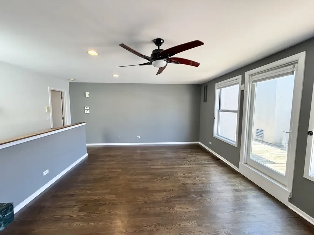 2717 North Lehmann Court Chicago IL 60614