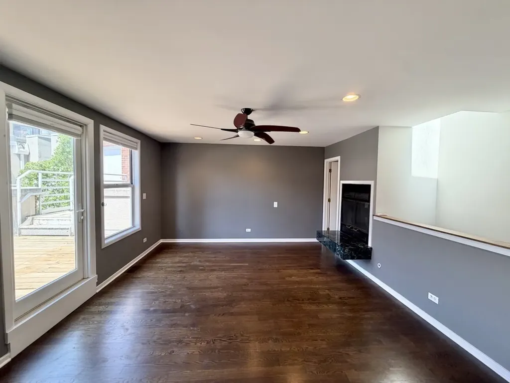 2717 North Lehmann Court Chicago IL 60614