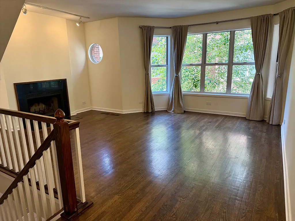 2717 North Lehmann Court Chicago IL 60614