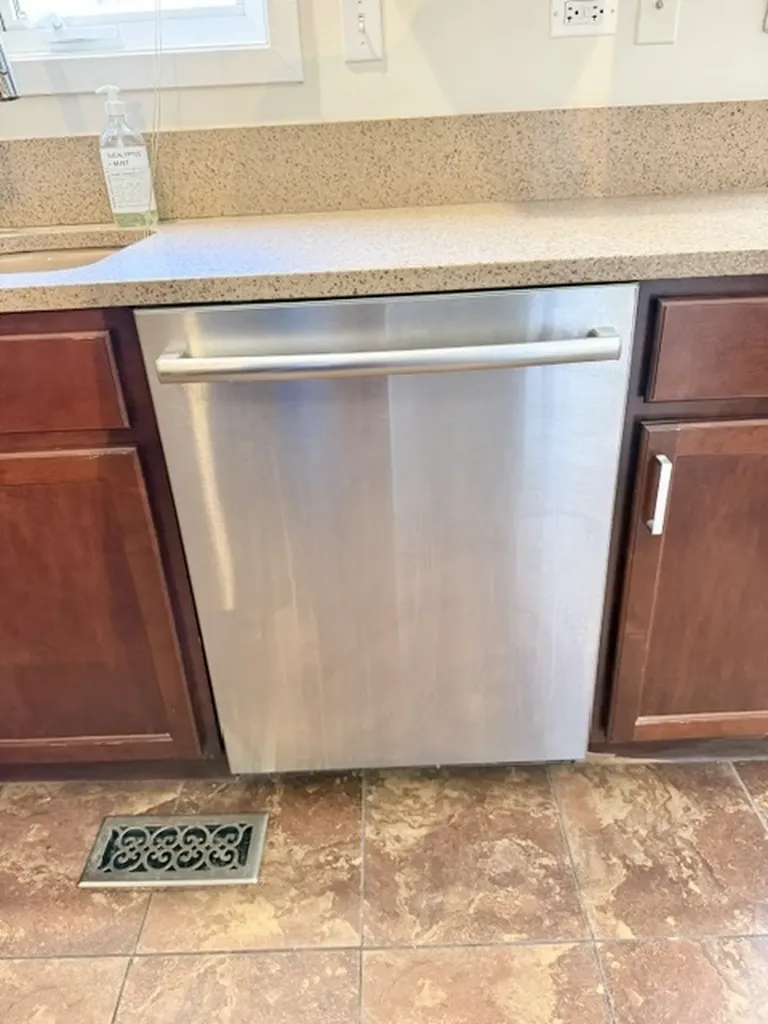 2717 North Lehmann Court Chicago IL 60614