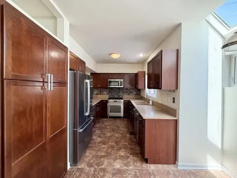2717 North Lehmann Court Chicago IL 60614