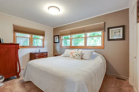 1284 Deerfield Place Highland Park IL 60035