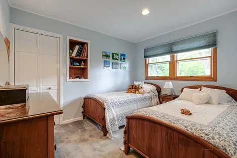 1284 Deerfield Place Highland Park IL 60035