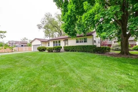 1284 Deerfield Place Highland Park IL 60035