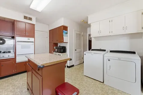 350 Oakwood Street Park Forest IL 60466