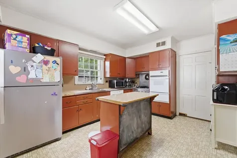 350 Oakwood Street Park Forest IL 60466