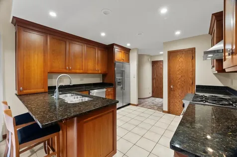 3540 Haweswood Court Crete IL 60417
