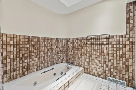 3540 Haweswood Court Crete IL 60417