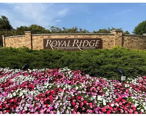 2288 Royal Ridge Drive Northbrook IL 60062