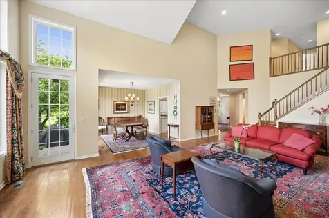 2288 Royal Ridge Drive Northbrook IL 60062