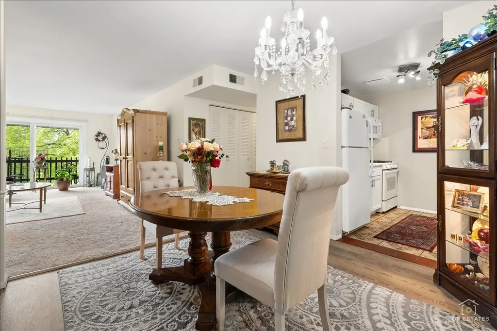 20A Kingery Quarter Willowbrook IL 60527