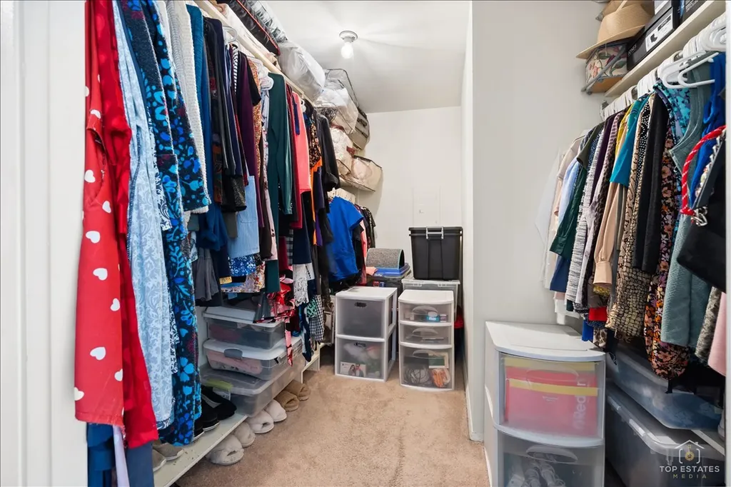 20A Kingery Quarter Willowbrook IL 60527