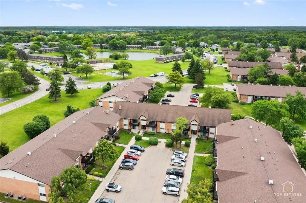 20A Kingery Quarter Willowbrook IL 60527