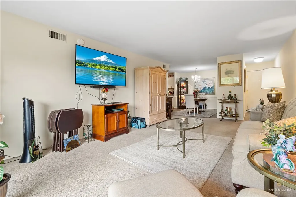 20A Kingery Quarter Willowbrook IL 60527