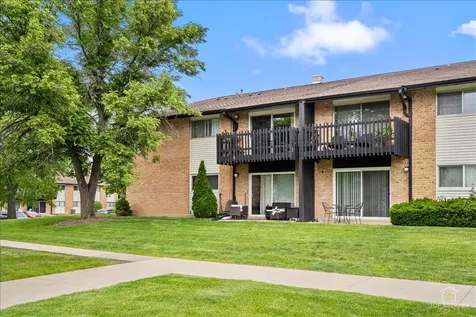 20A Kingery Quarter Willowbrook IL 60527