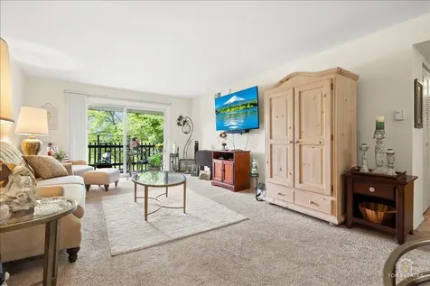 20A Kingery Quarter Willowbrook IL 60527