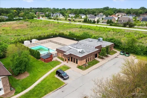 20A Kingery Quarter Willowbrook IL 60527