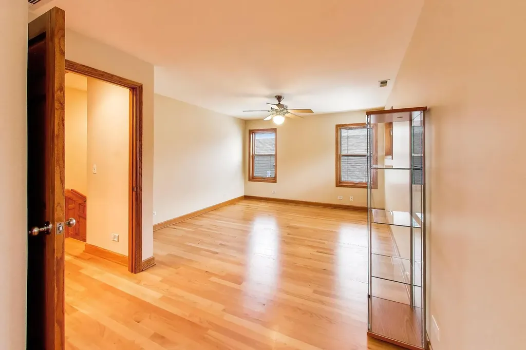 3505 North Nottingham Avenue Chicago IL 60634