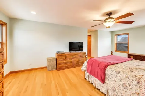 3505 North Nottingham Avenue Chicago IL 60634