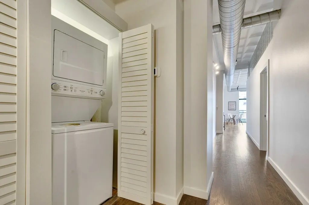 1307 South Wabash Avenue Chicago IL 60605
