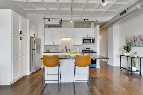 1307 South Wabash Avenue Chicago IL 60605