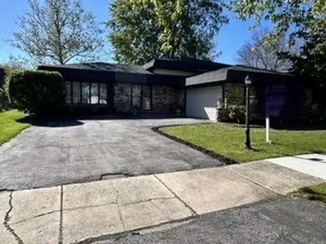 532 South Blackstone Avenue Glenwood IL 60425