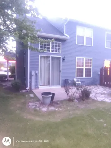 502 Hartford Court Oswego IL 60543