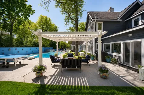 2 Hickory Lane Northbrook IL 60062