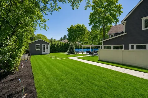 2 Hickory Lane Northbrook IL 60062