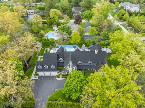 2 Hickory Lane Northbrook IL 60062